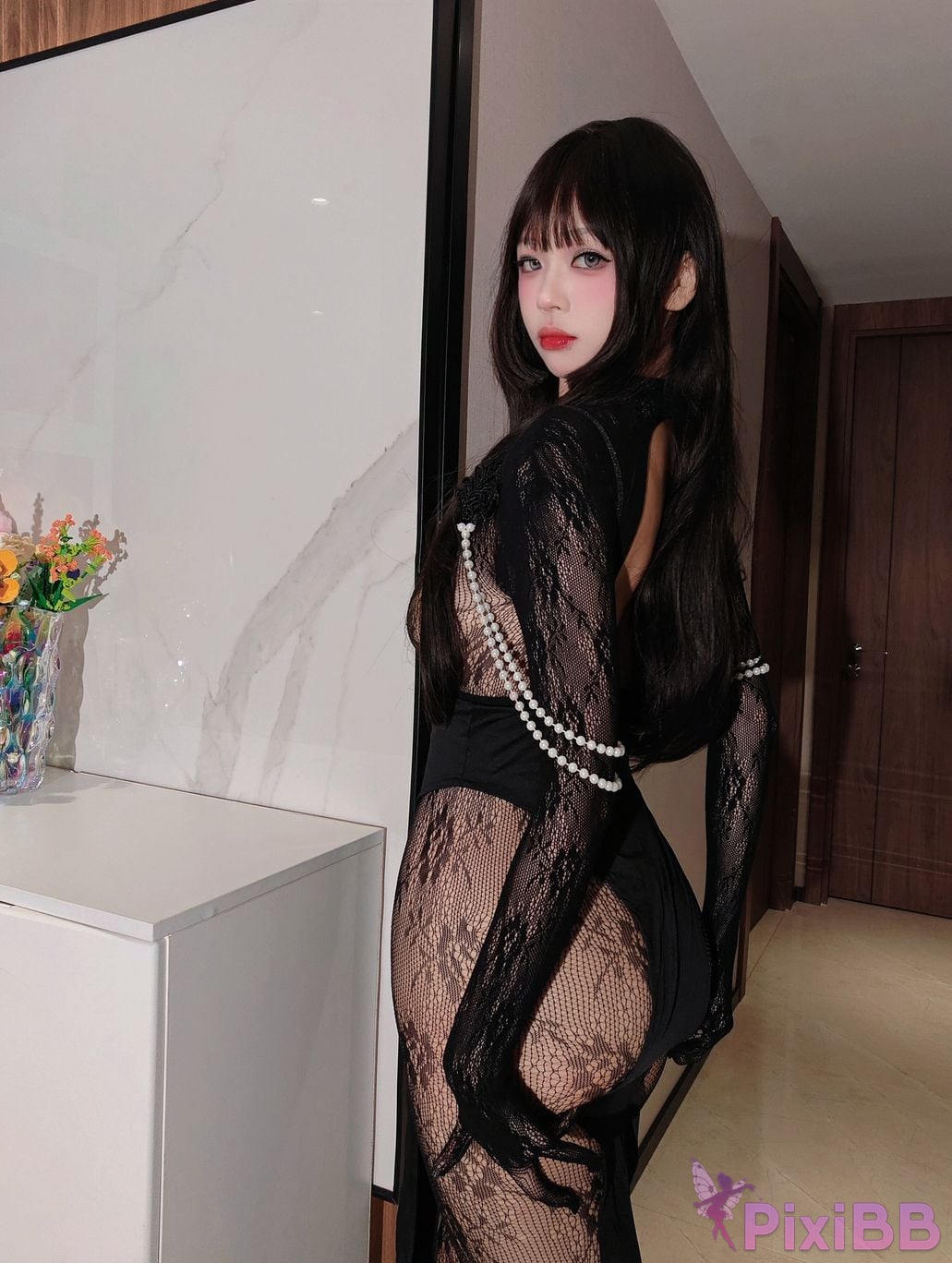 Cosplayer Mochi is delicious vampire PixiBB.COM 021