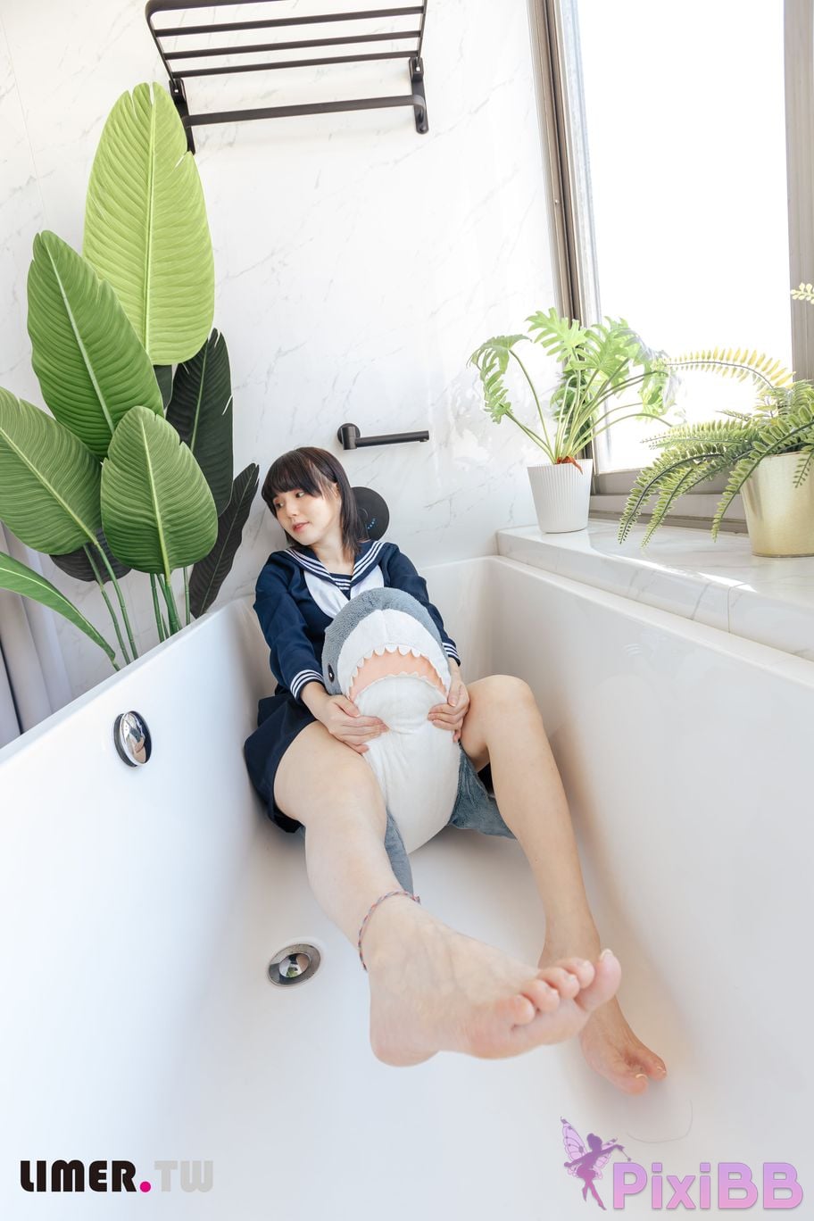 Limerence Original No.073 YuriNO JK Shark PixiBB.COM 037