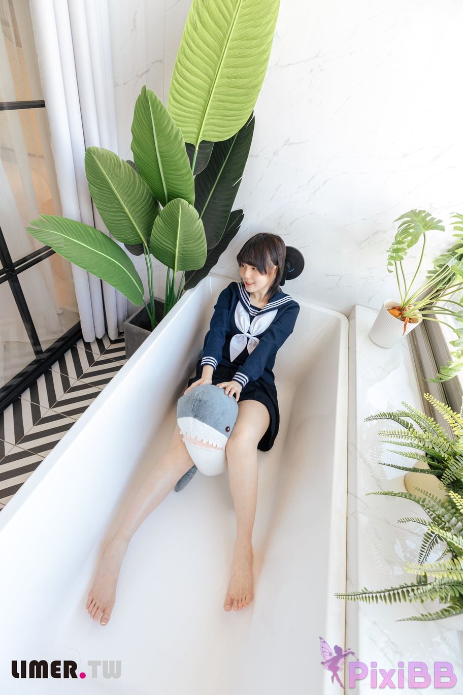 Limerence Original No.073 YuriNO JK Shark PixiBB.COM 046