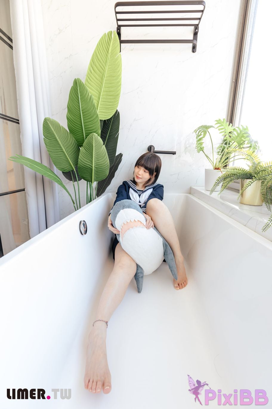 Limerence Original No.073 YuriNO JK Shark PixiBB.COM 048