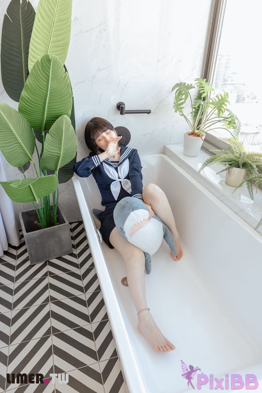 Limerence Original No.073 YuriNO JK Shark PixiBB.COM 054