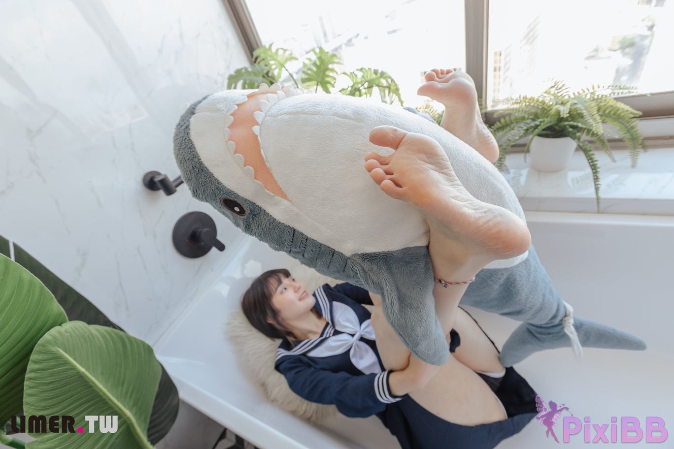 Limerence Original No.073 YuriNO JK Shark PixiBB.COM 063