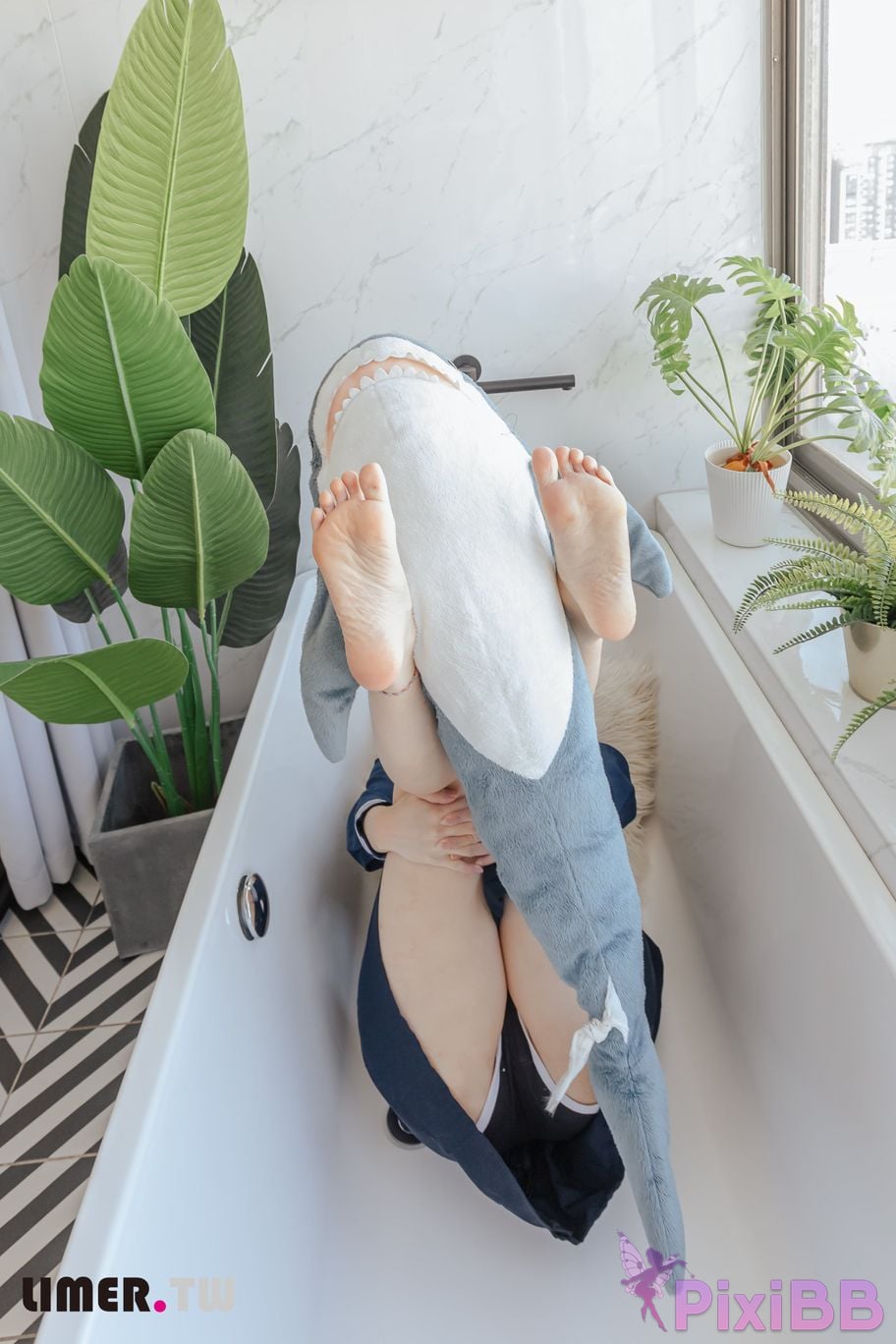 Limerence Original No.073 YuriNO JK Shark PixiBB.COM 066