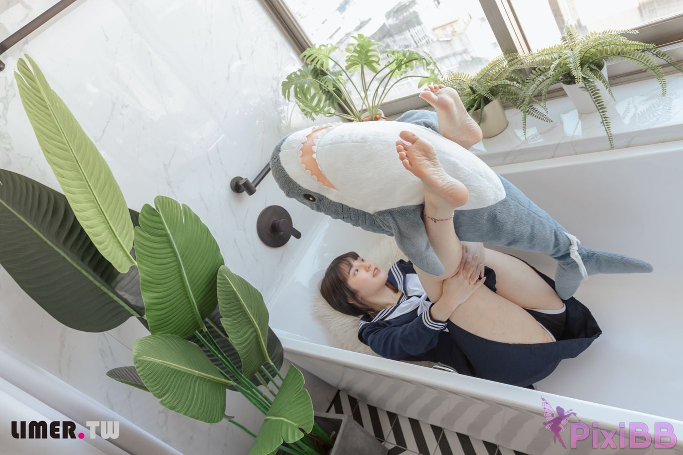 Limerence Original No.073 YuriNO JK Shark PixiBB.COM 069