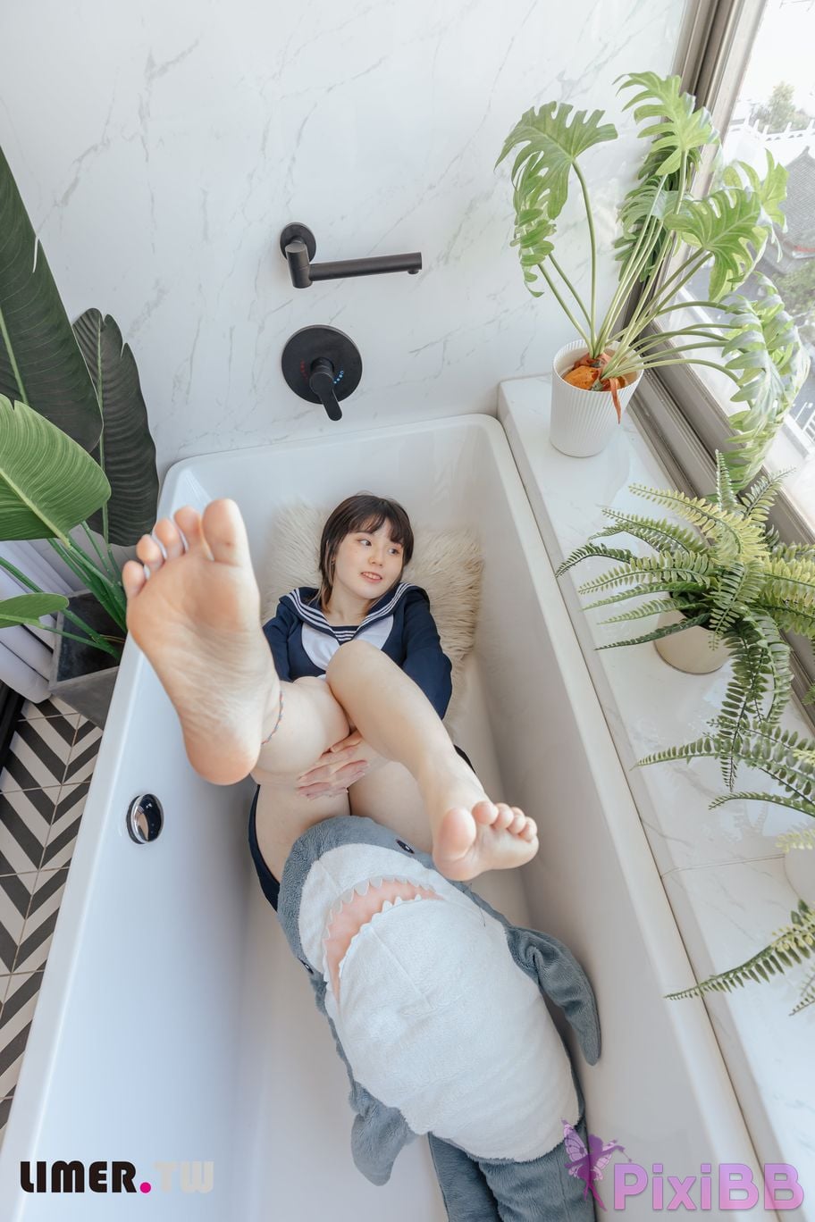 Limerence Original No.073 YuriNO JK Shark PixiBB.COM 073