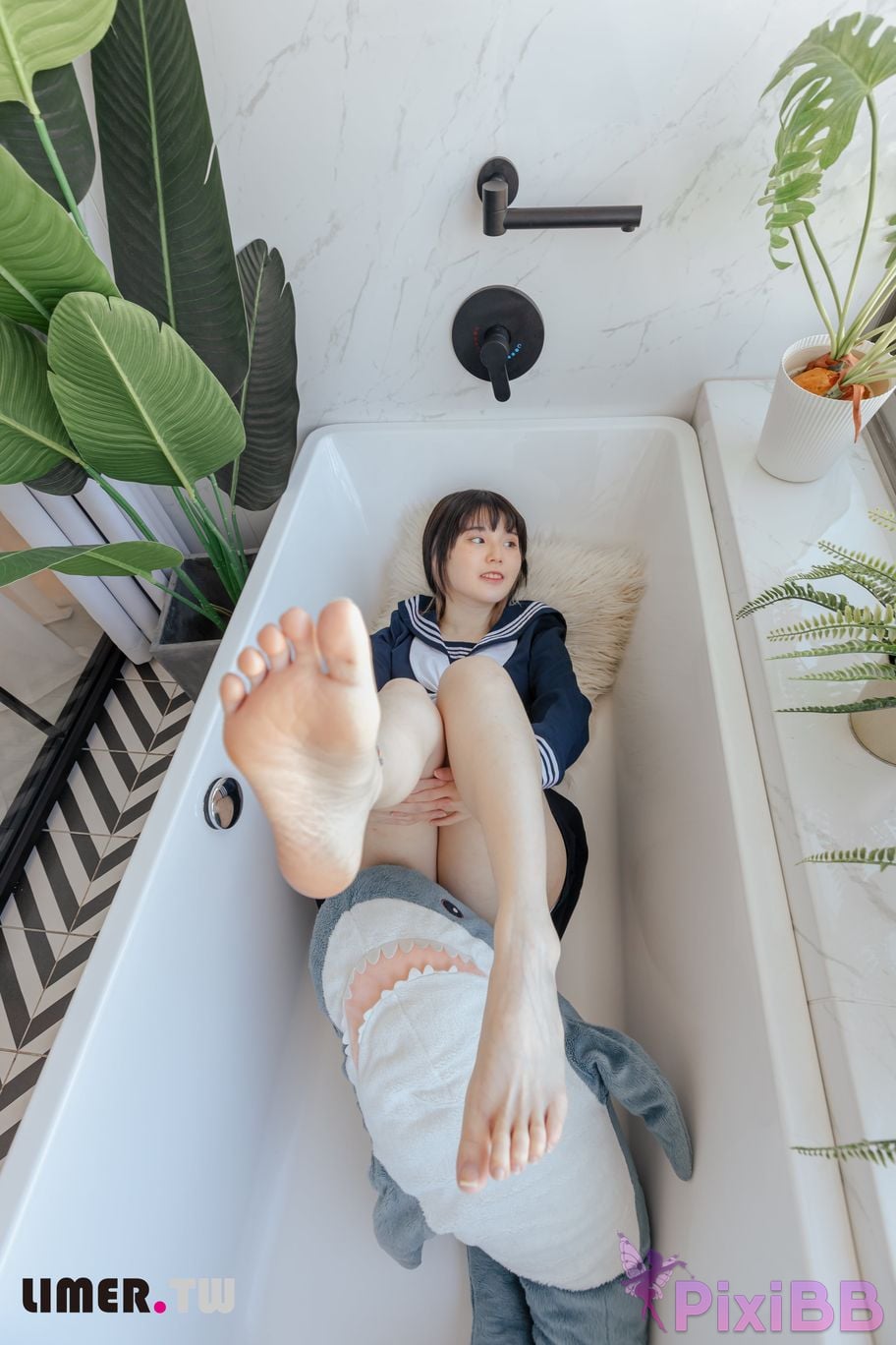 Limerence Original No.073 YuriNO JK Shark PixiBB.COM 083