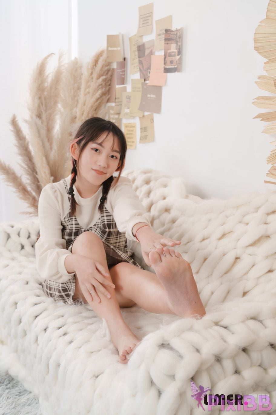 Limerence Original No.072 Amateur Una Delicious Chirping C Feet Cake PixiBB.COM 047