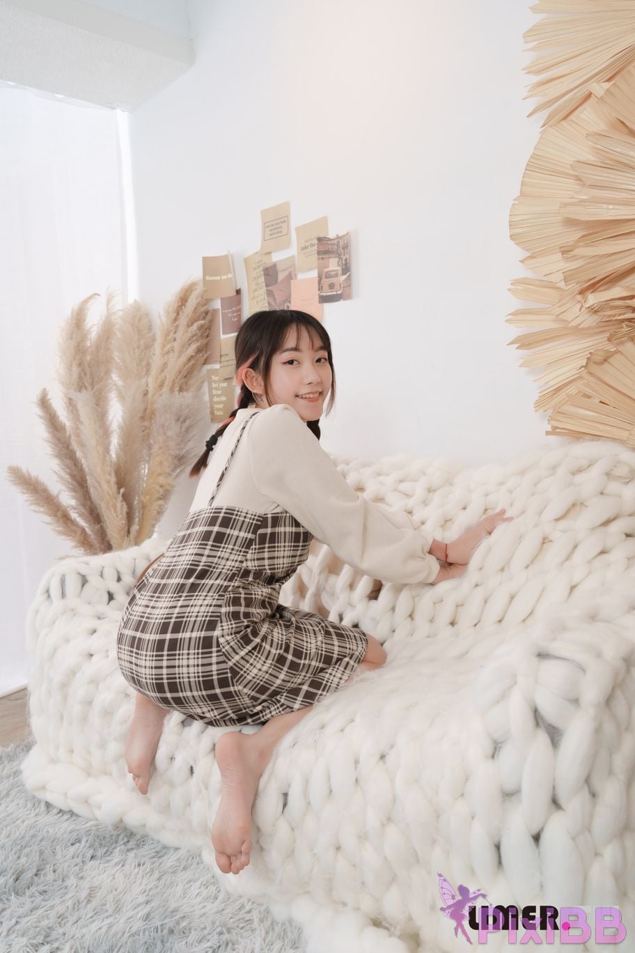 Limerence Original No.072 Amateur Una Delicious Chirping C Feet Cake PixiBB.COM 054