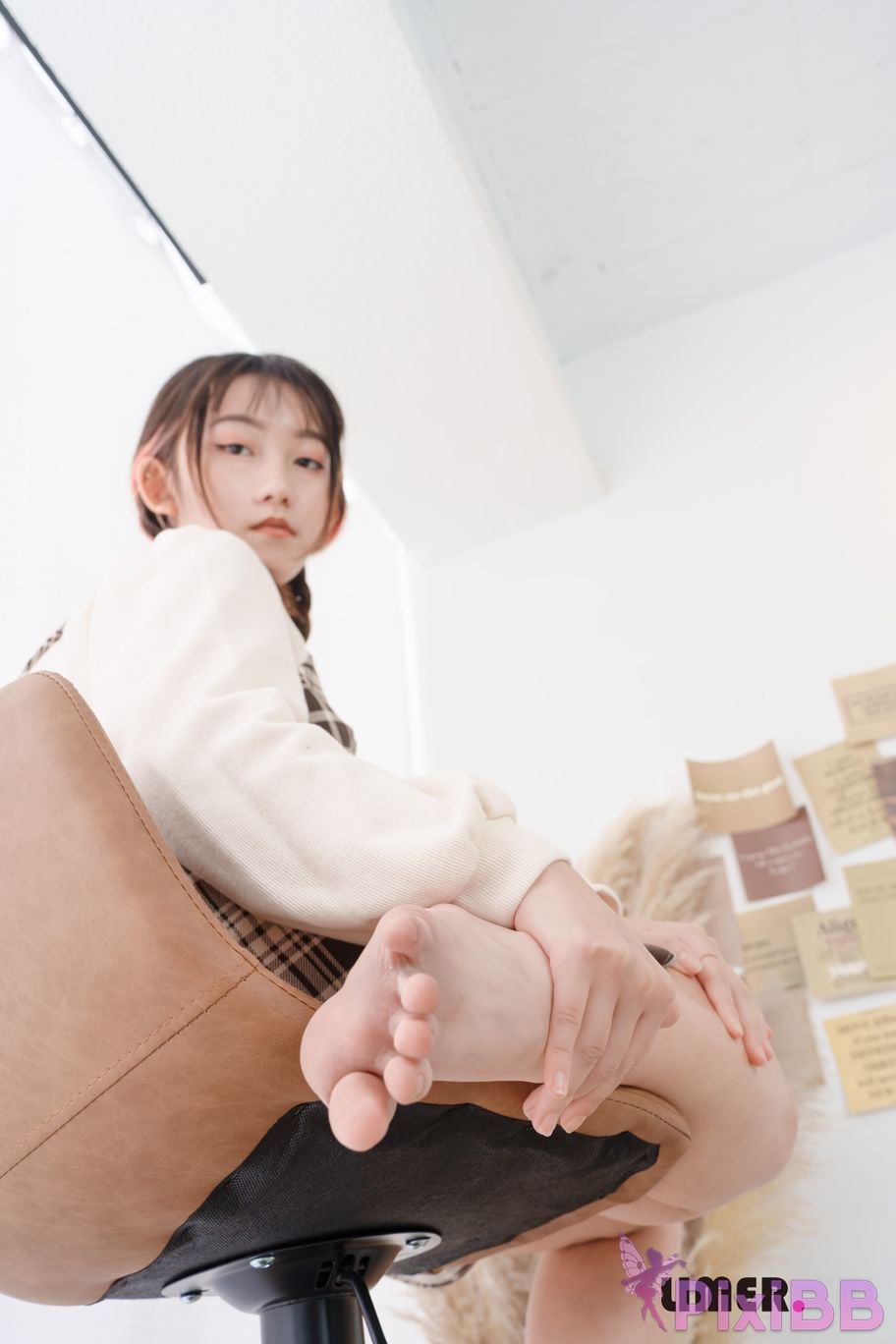 Limerence Original No.072 Amateur Una Delicious Chirping C Feet Cake PixiBB.COM 106