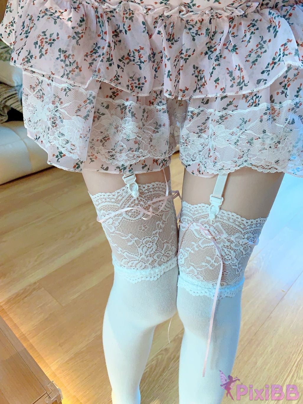 Cosplayer Sakura peach meow floral Selfie PixiBB.COM 007