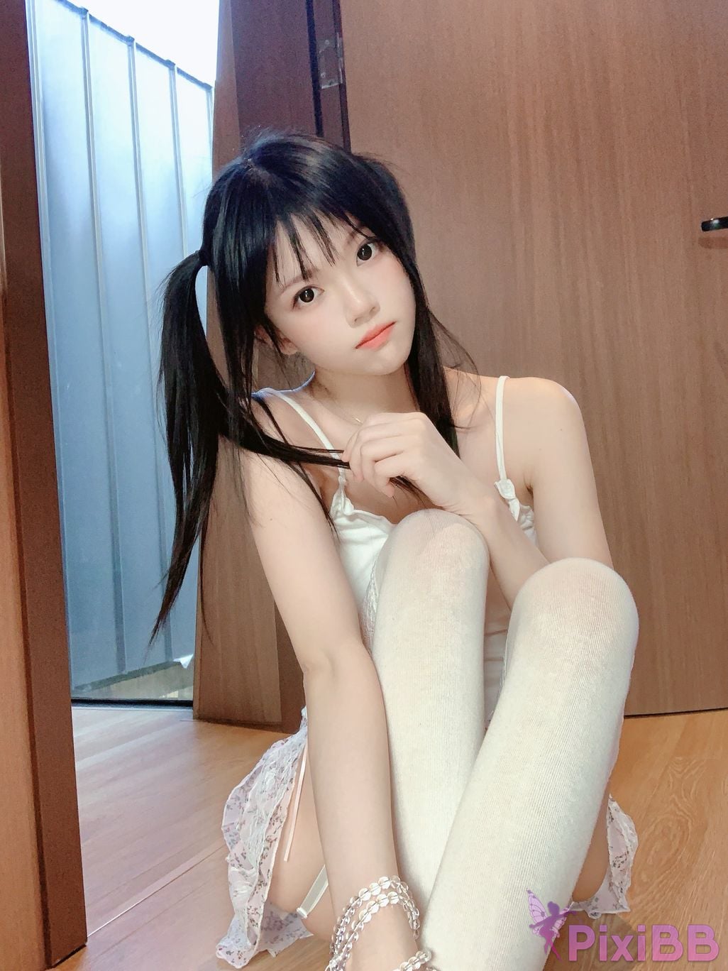 Cosplayer Sakura peach meow floral Selfie PixiBB.COM 013