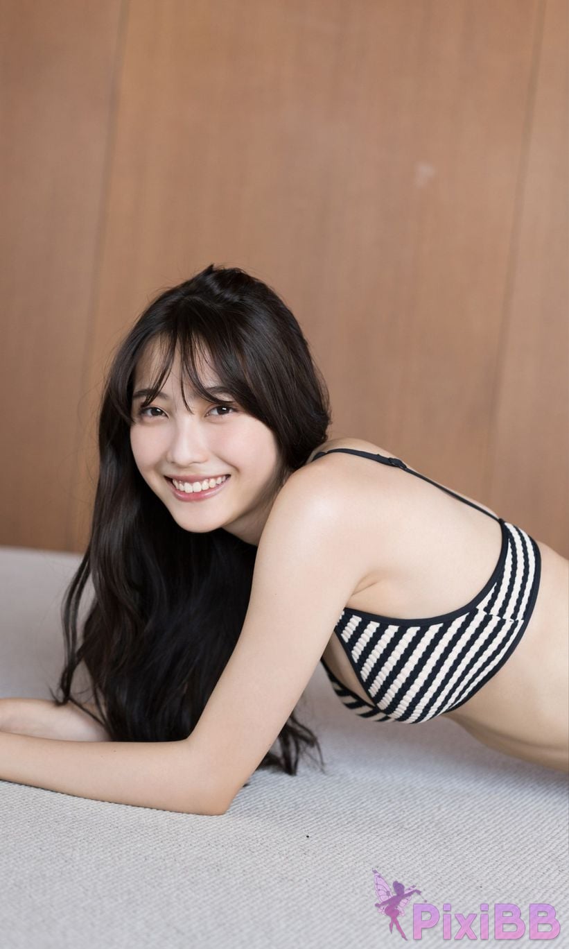 Japanese Idol Rumika Fukuda weekly play plus Other cut collection your summer 19 age prologue PHOTO BOOK PixiBB.COM 029