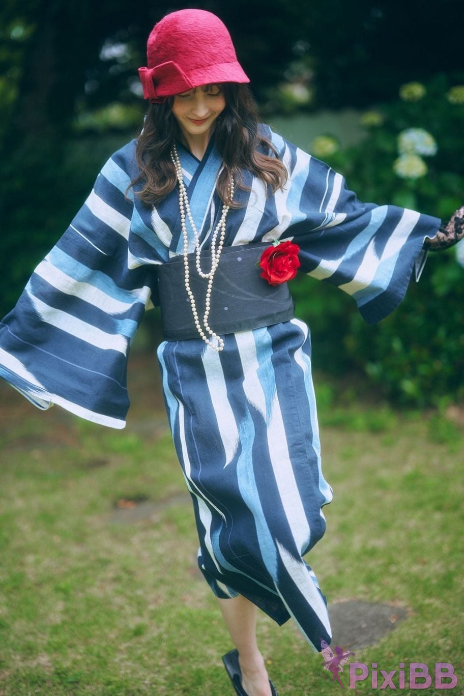 Japanese Idol Cecile Nana Cecil transparent body SPA digital photo book PixiBB.COM 006