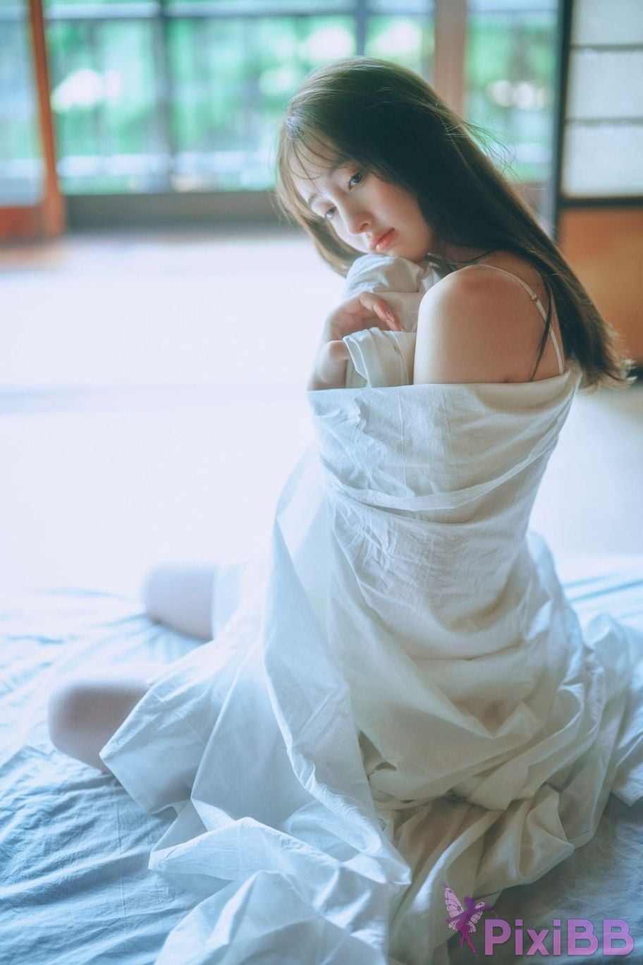 Japanese Idol Cecile Nana Cecil transparent body SPA digital photo book PixiBB.COM 047