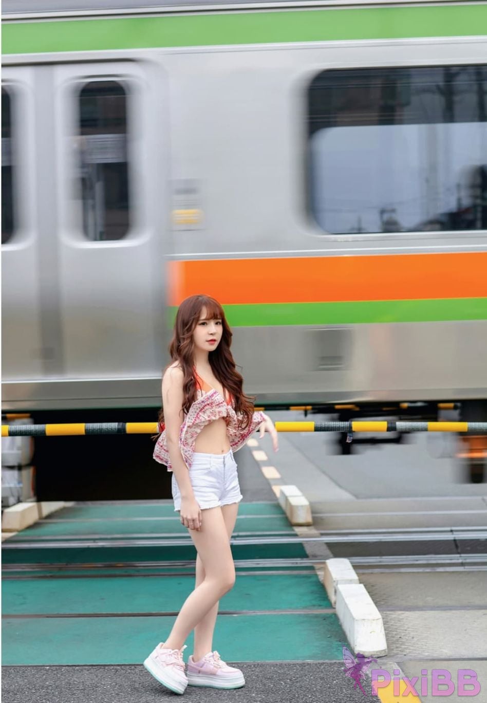 Sandy Wu Yuanyuan Jie An Xie Zhen Shu Yuan Qi Dong Jing Wei Wan Quan Ban PixiBB.COM 036