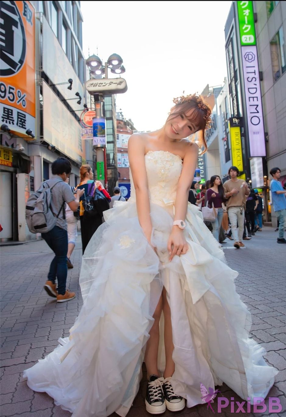 Sandy Wu Yuanyuan Jie An Xie Zhen Shu Yuan Qi Dong Jing Wei Wan Quan Ban PixiBB.COM 215