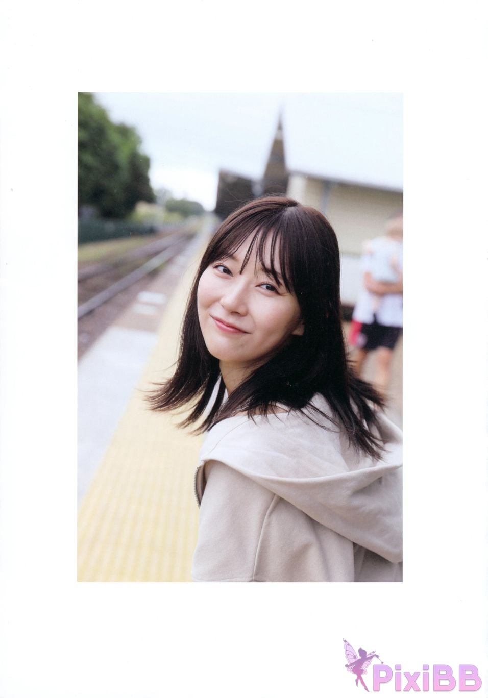 Japanese Idol Miyuki Watanabe photo book Dappi PixiBB.COM 029