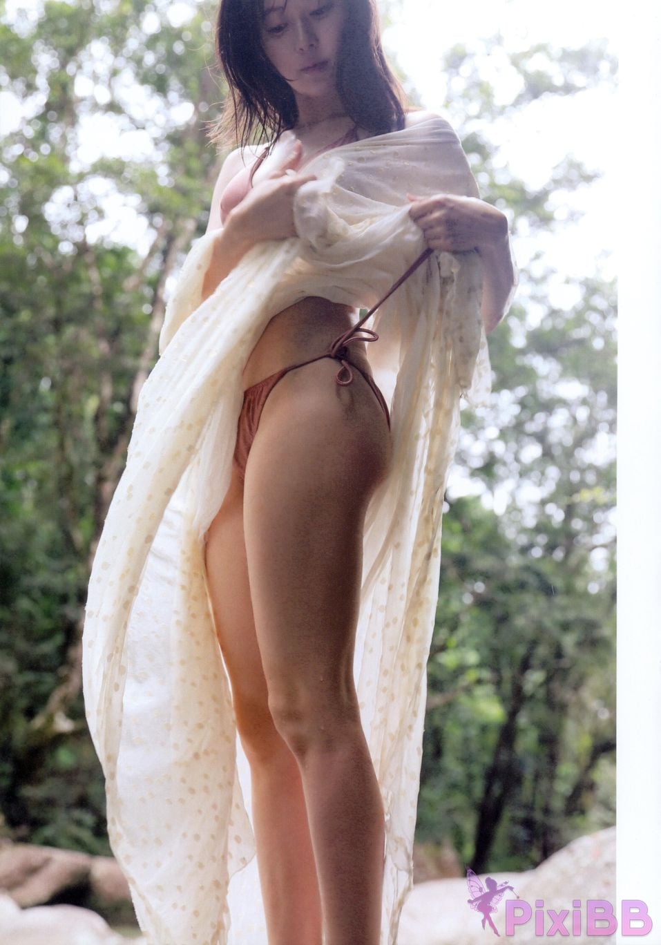 Japanese Idol Miyuki Watanabe photo book Dappi PixiBB.COM 047