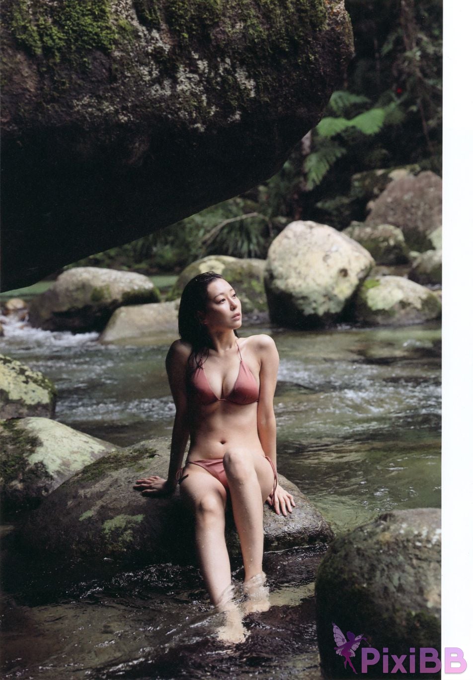 Japanese Idol Miyuki Watanabe photo book Dappi PixiBB.COM 052