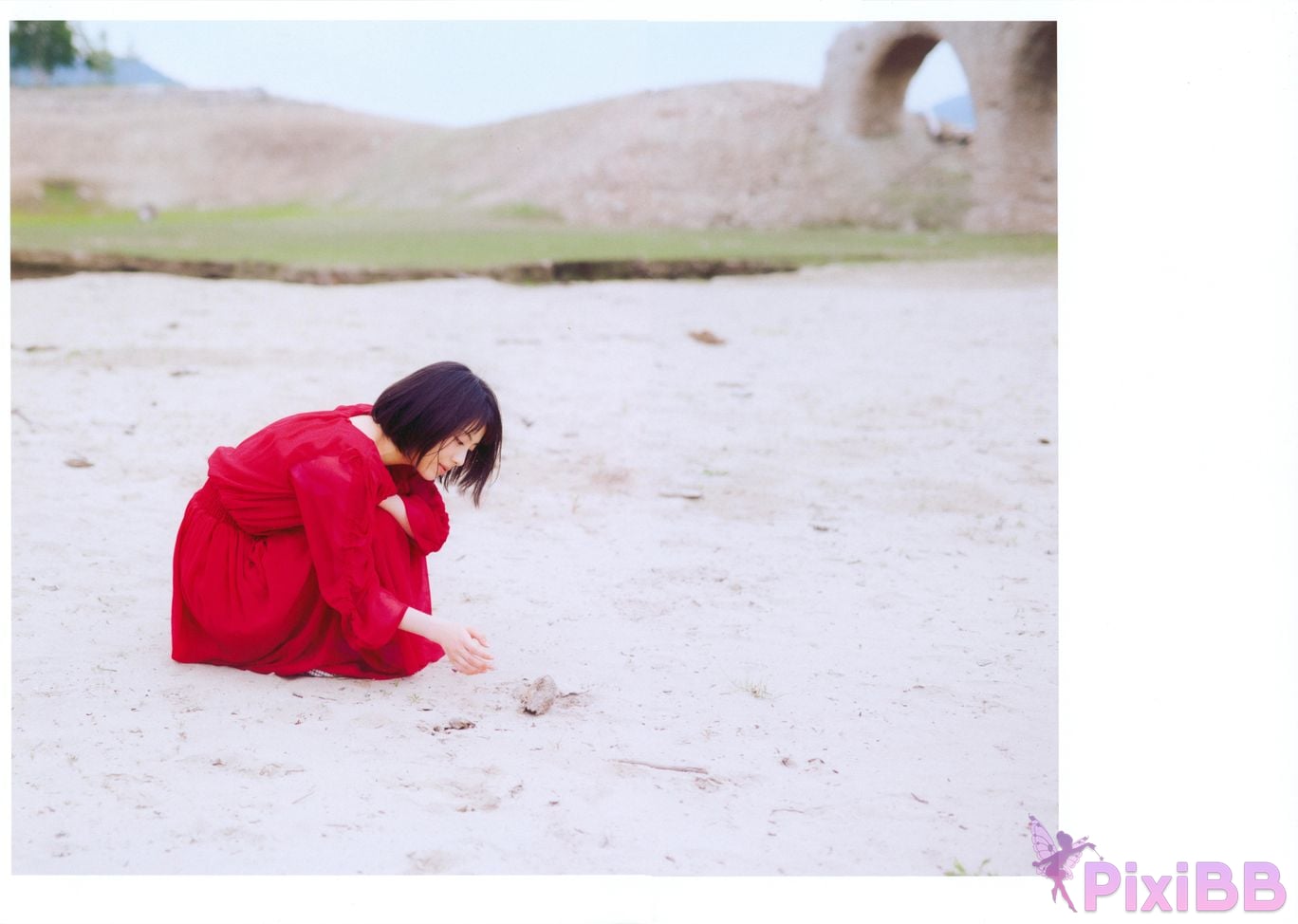 Japanese Idol Minami Hamabe Photo Book 2019 summer PixiBB.COM 005