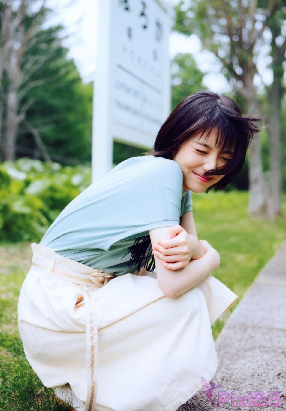 Japanese Idol Minami Hamabe Photo Book 2019 summer PixiBB.COM 015