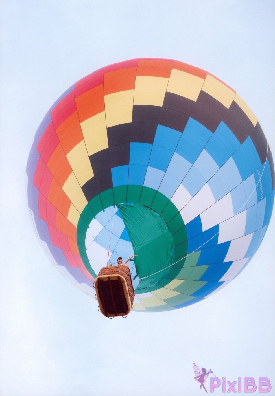 Japanese Idol Minami Hamabe Photo Book 2019 summer PixiBB.COM 032