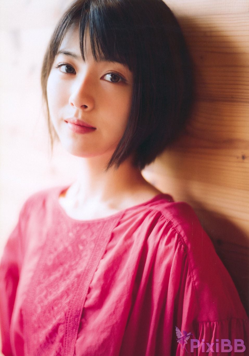 Japanese Idol Minami Hamabe Photo Book 2019 summer PixiBB.COM 049