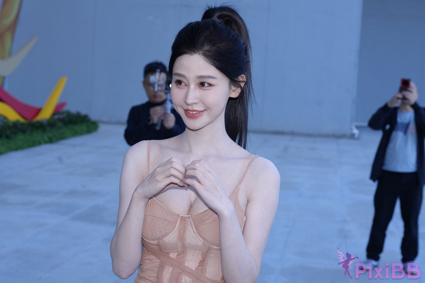 Featured Street Photography Works No.5405 Sweet temperament Zhou Youlin PixiBB.COM 010