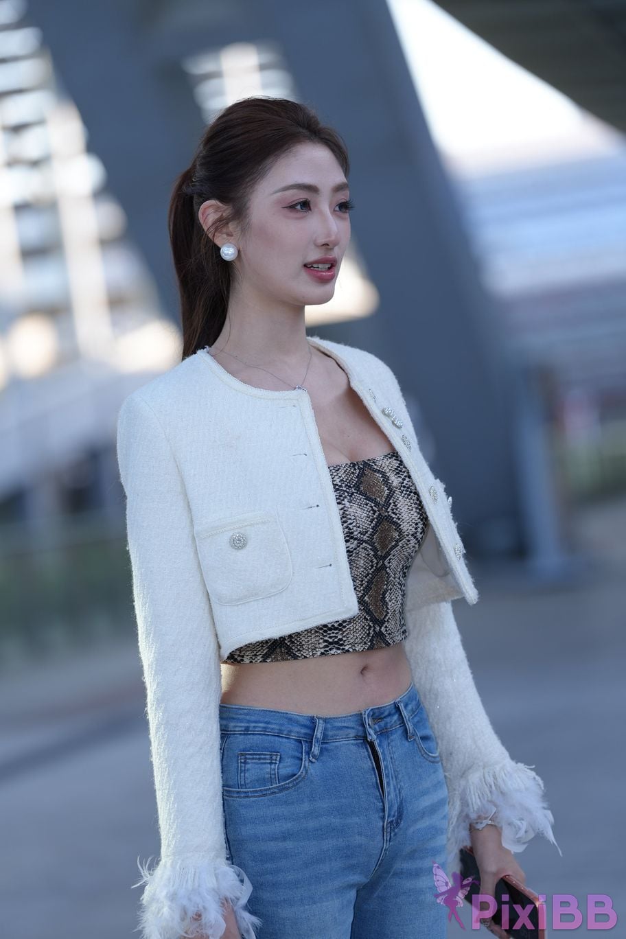 Featured Street Photography Works No.5403 Jeannie Booties PixiBB.COM 014