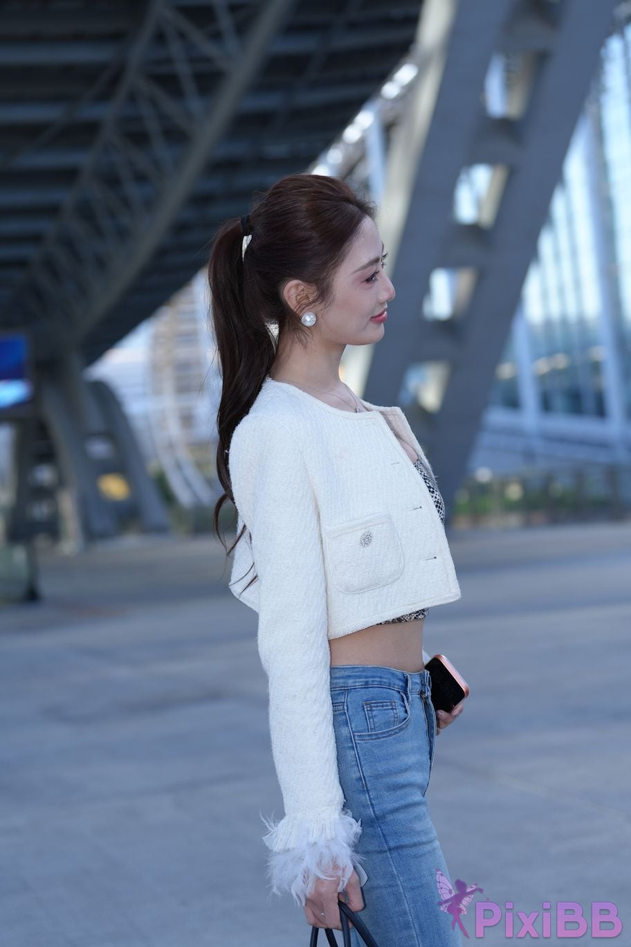 Featured Street Photography Works No.5403 Jeannie Booties PixiBB.COM 017