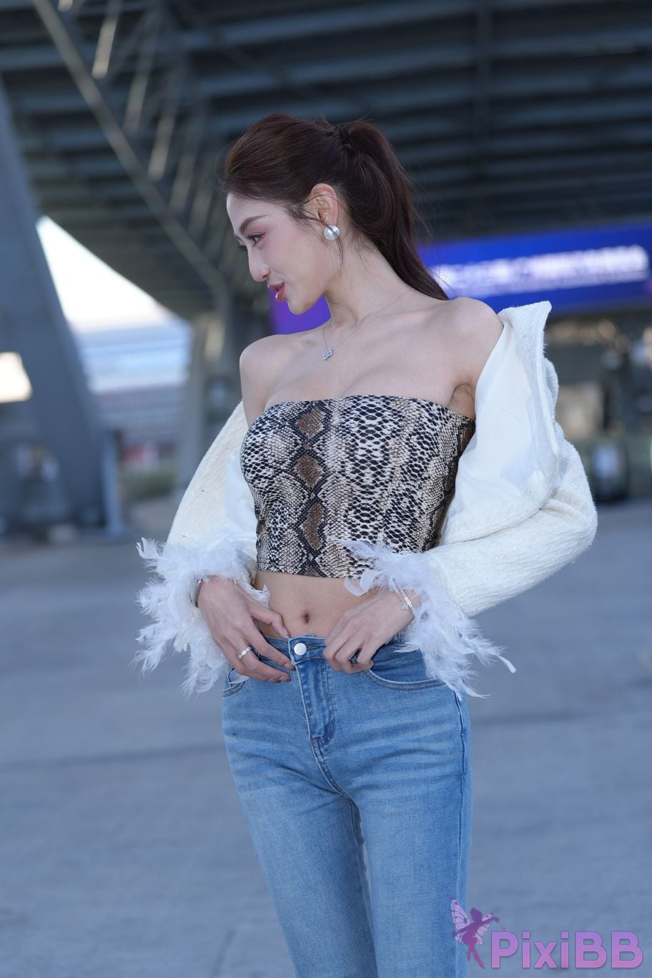 Featured Street Photography Works No.5403 Jeannie Booties PixiBB.COM 026