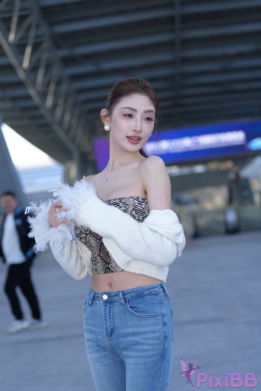 Featured Street Photography Works No.5403 Jeannie Booties PixiBB.COM 028