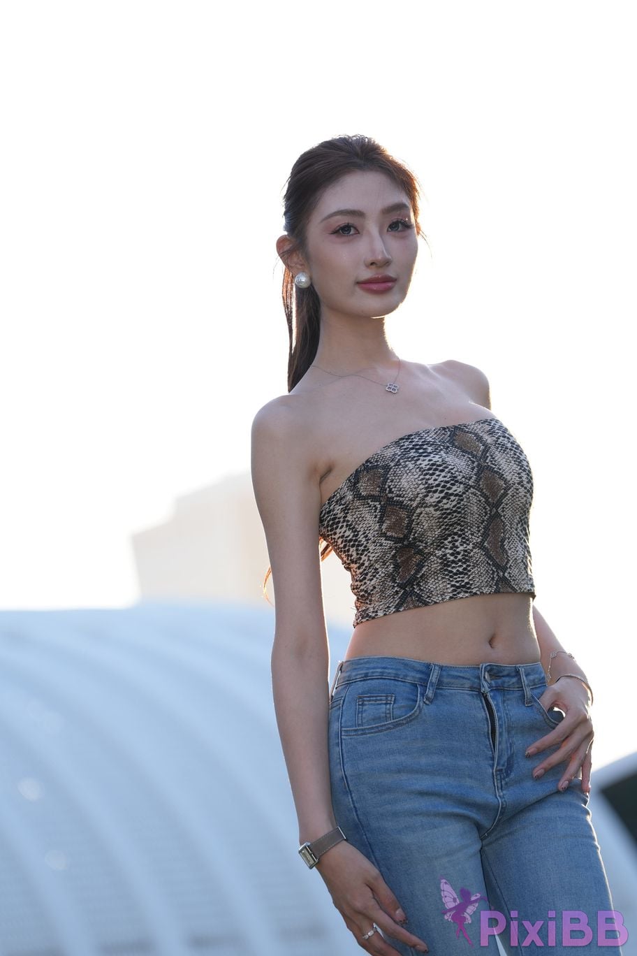 Featured Street Photography Works No.5403 Jeannie Booties PixiBB.COM 165