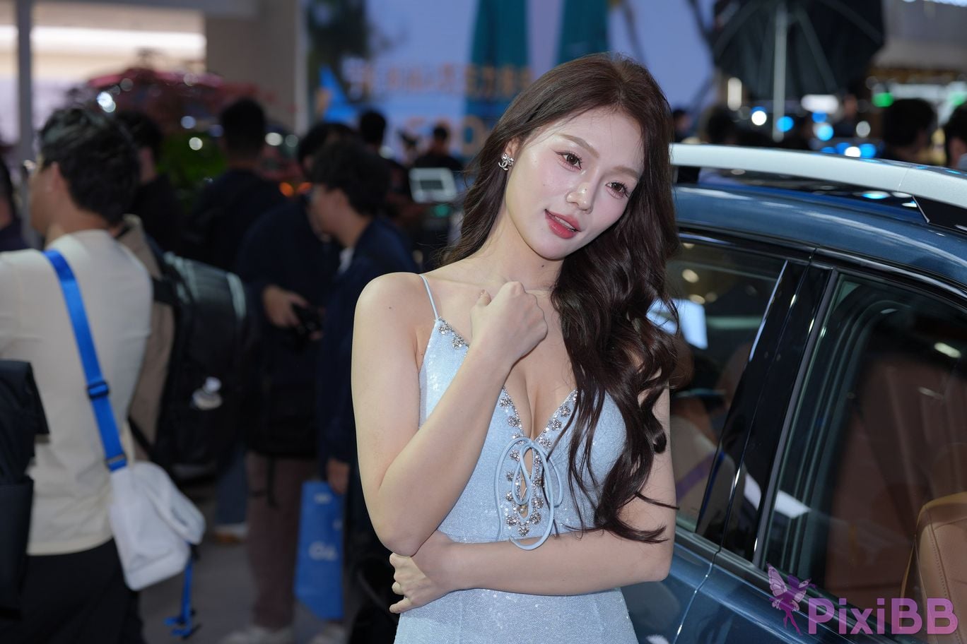 Featured Street Photography Works No.5402 sky blue goddess fish sweet PixiBB.COM 009