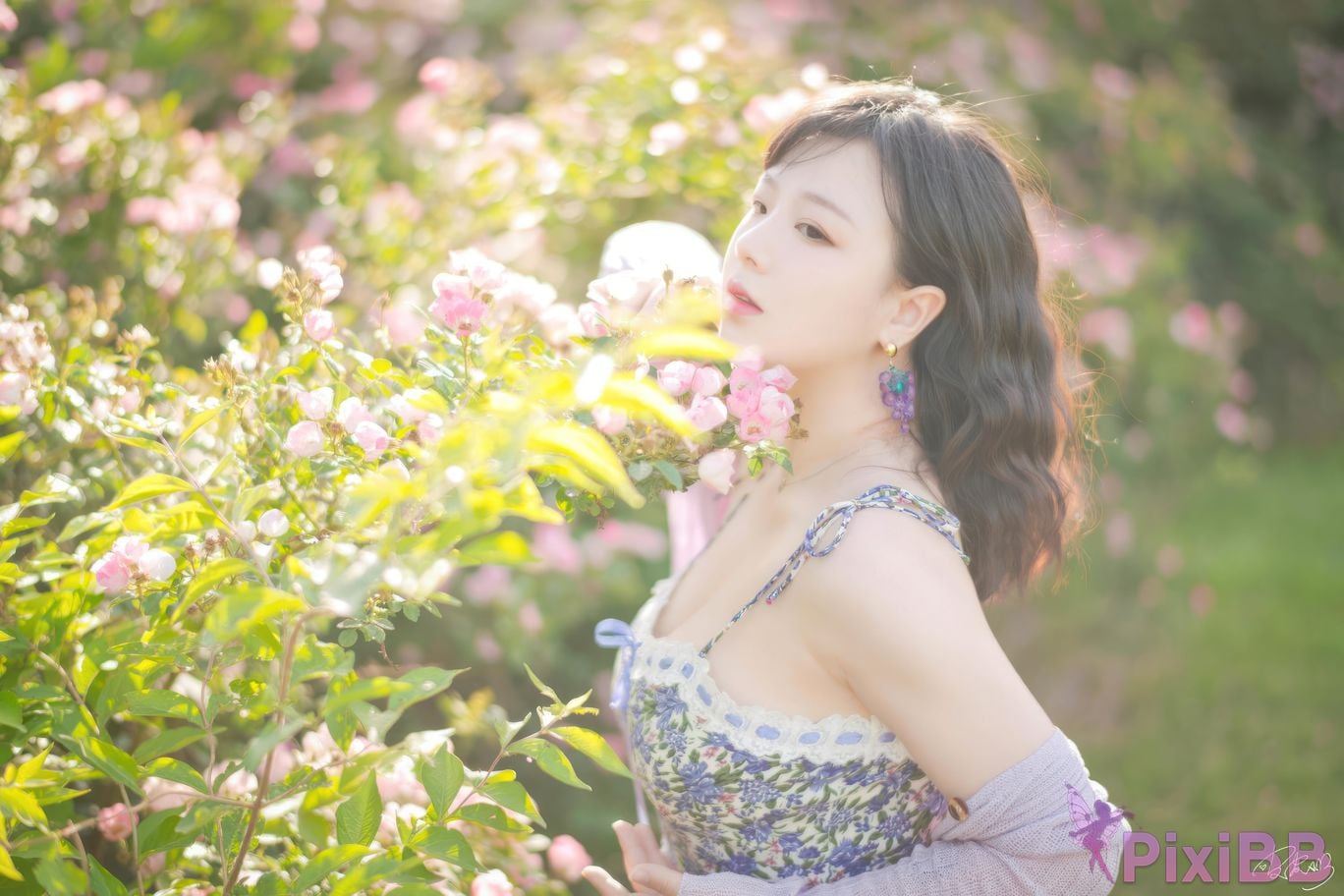 Cosplayer Pipi Nai is so cute rose flower PixiBB.COM 015