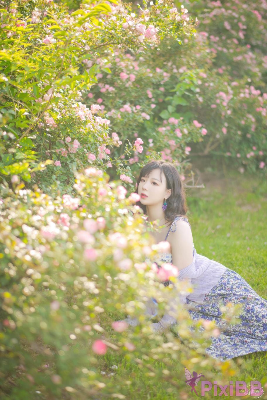 Cosplayer Pipi Nai is so cute rose flower PixiBB.COM 026