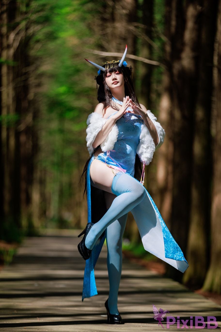 Cosplayer A Xuexue Noshiro cheongsam PixiBB.COM 002