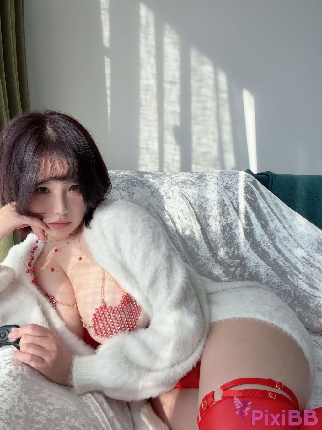 Cosplayer Ah Ban is very happy today Red PixiBB.COM 029