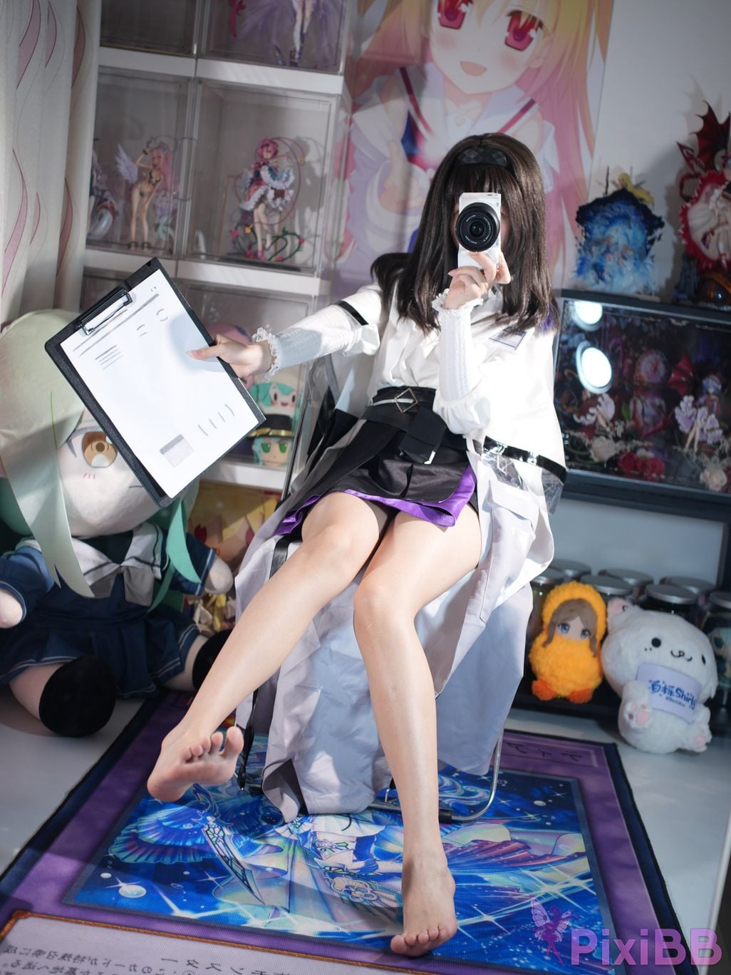 Cosplayer white oak Shirly Arknights Precious Dr. Suit PixiBB.COM 011.JPG