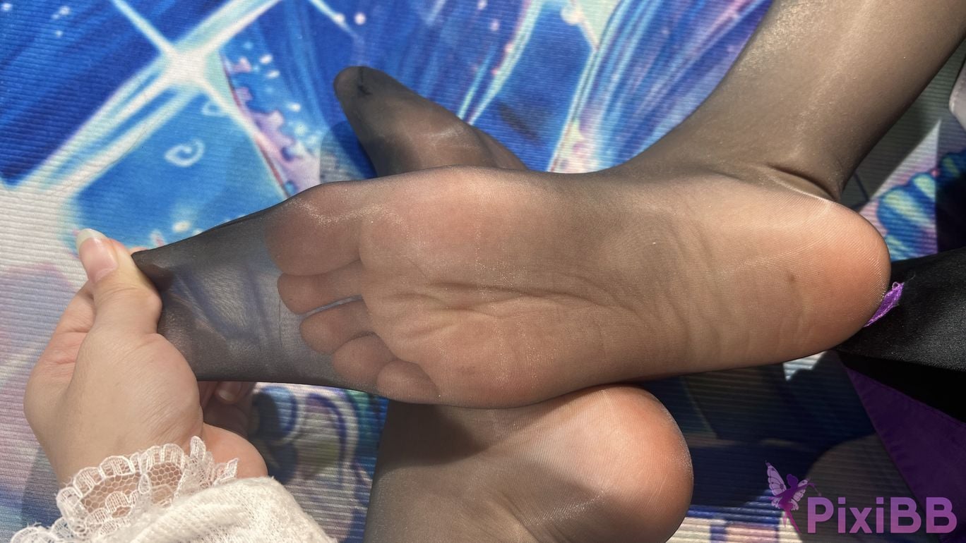 Cosplayer white oak Shirly Arknights Precious Dr. Suit PixiBB.COM 028.JPG