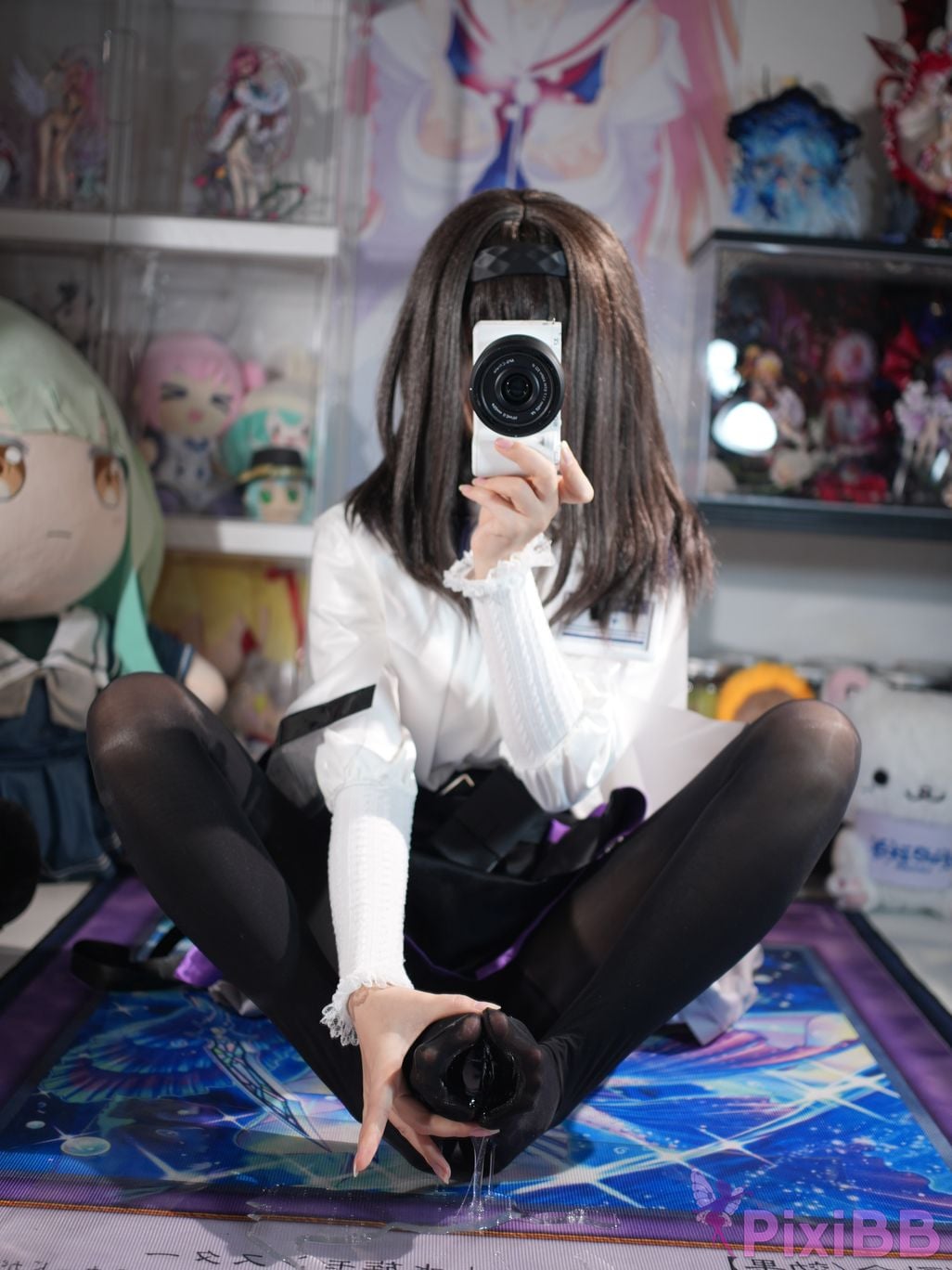 Cosplayer white oak Shirly Arknights Precious Dr. Suit PixiBB.COM 029.JPG