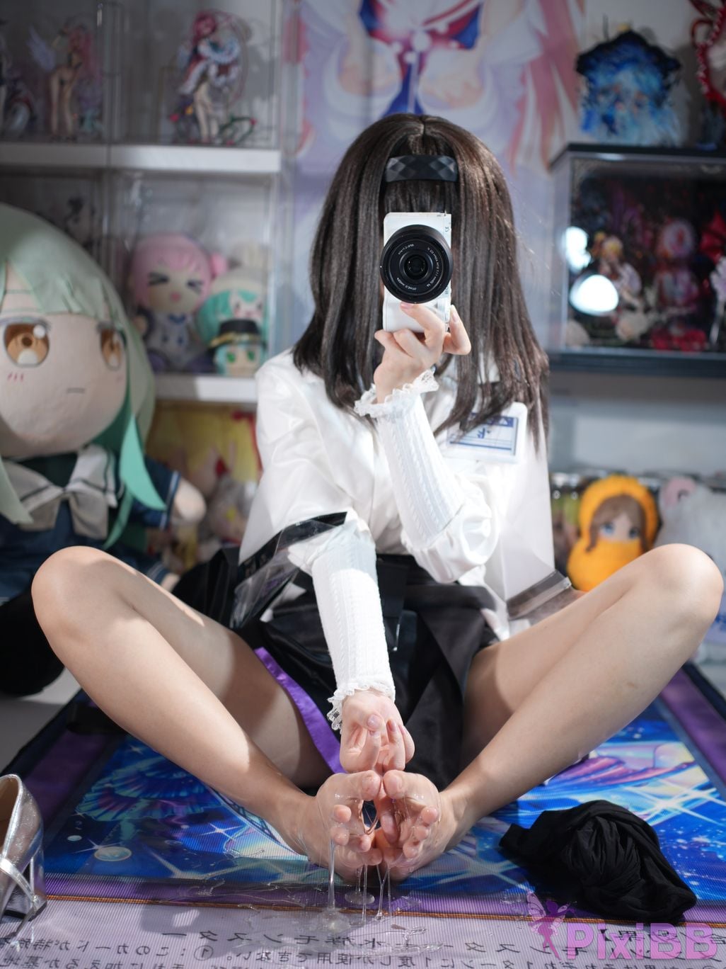 Cosplayer white oak Shirly Arknights Precious Dr. Suit PixiBB.COM 031.JPG