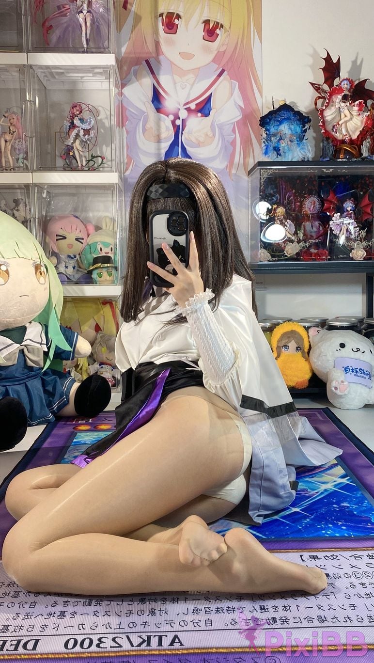 Cosplayer white oak Shirly Arknights Precious Dr. Suit PixiBB.COM 069.JPG