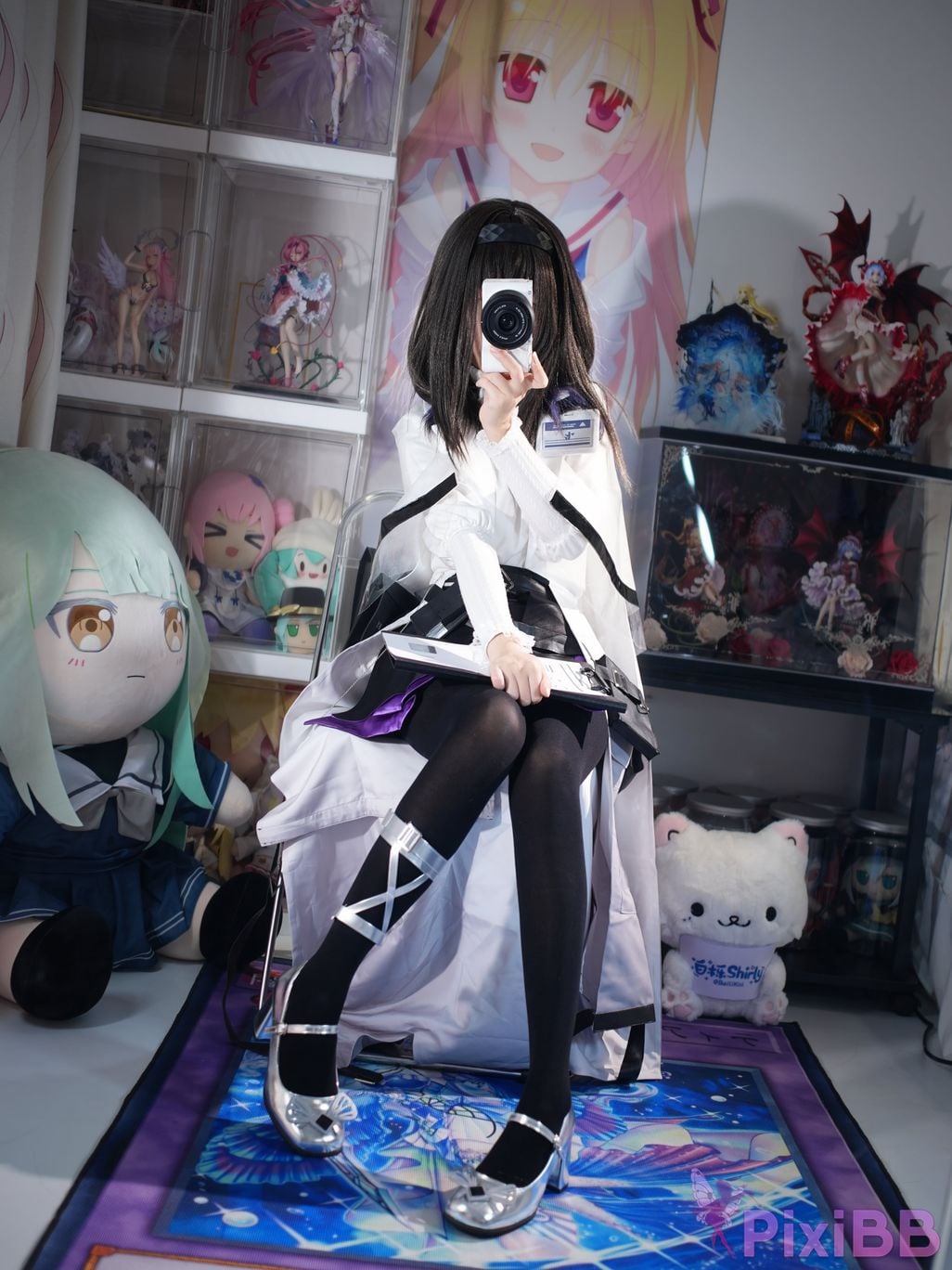 Cosplayer white oak Shirly Arknights Precious Dr. Suit PixiBB.COM 095.JPG