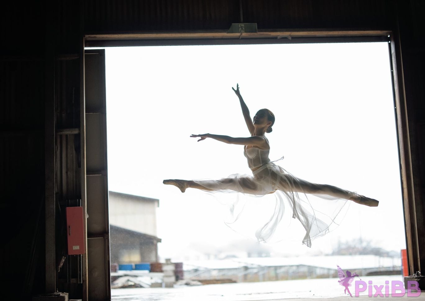 Japanese Idol Kanna Fuji plane Asa Gei SEXY Actress photo collection swan fly PixiBB.COM 003