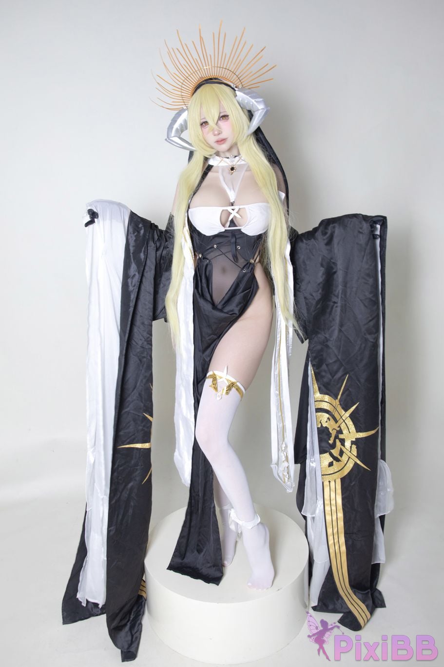 Cosplayer Saionji Nange Resentment PixiBB.COM 004