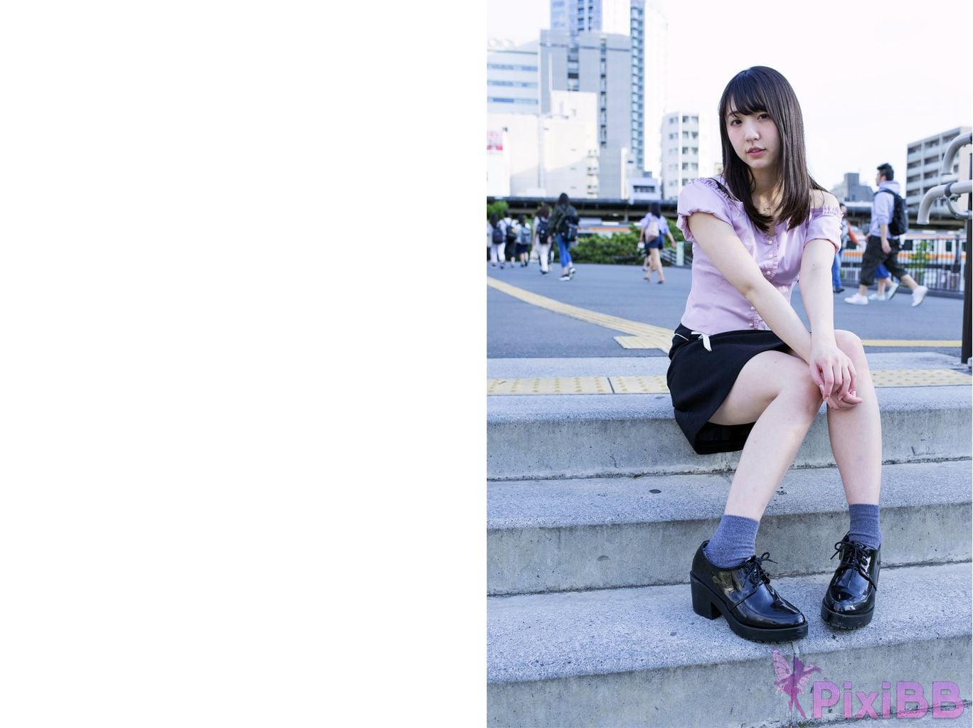 Japanese Idol Weekly modern digital photo collection defenseless girlfriend 5 A gravure idol reveals her home to the public PixiBB.COM 029