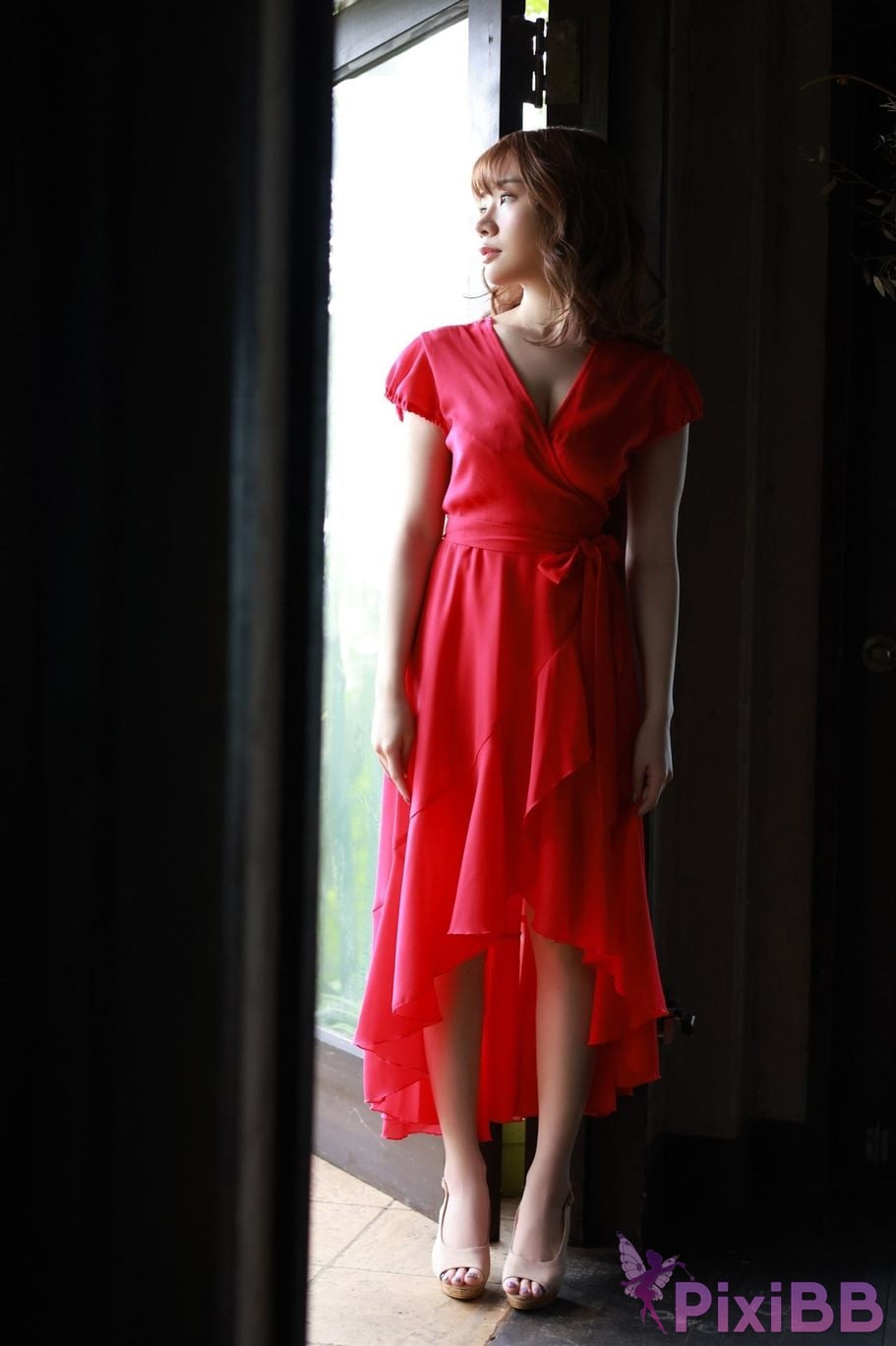 Japanese Idol Nozomi Shirakawa FRIDAY digital photo book white peach Vol.3 All unreleased 100 Cut super complete version PixiBB.COM 012