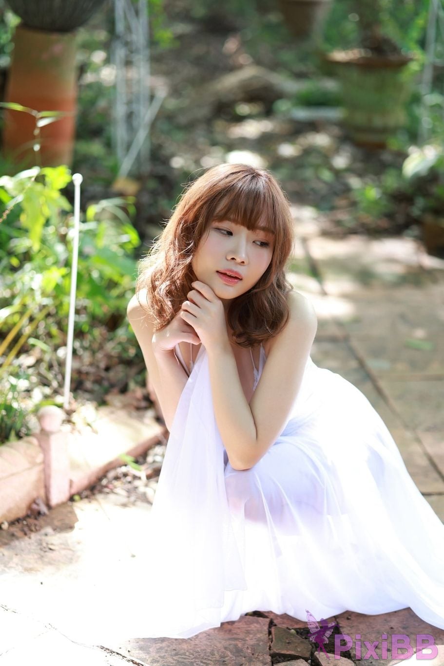 Japanese Idol Nozomi Shirakawa FRIDAY digital photo book white peach Vol.3 All unreleased 100 Cut super complete version PixiBB.COM 066