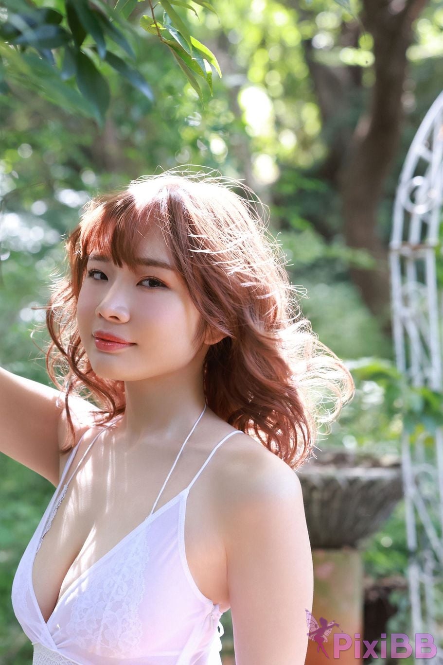 Japanese Idol Nozomi Shirakawa FRIDAY digital photo book white peach Vol.1 PixiBB.COM 005